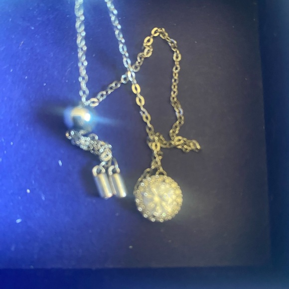 Brand new with tags/box Swarovski bracelet - Picture 7 of 8